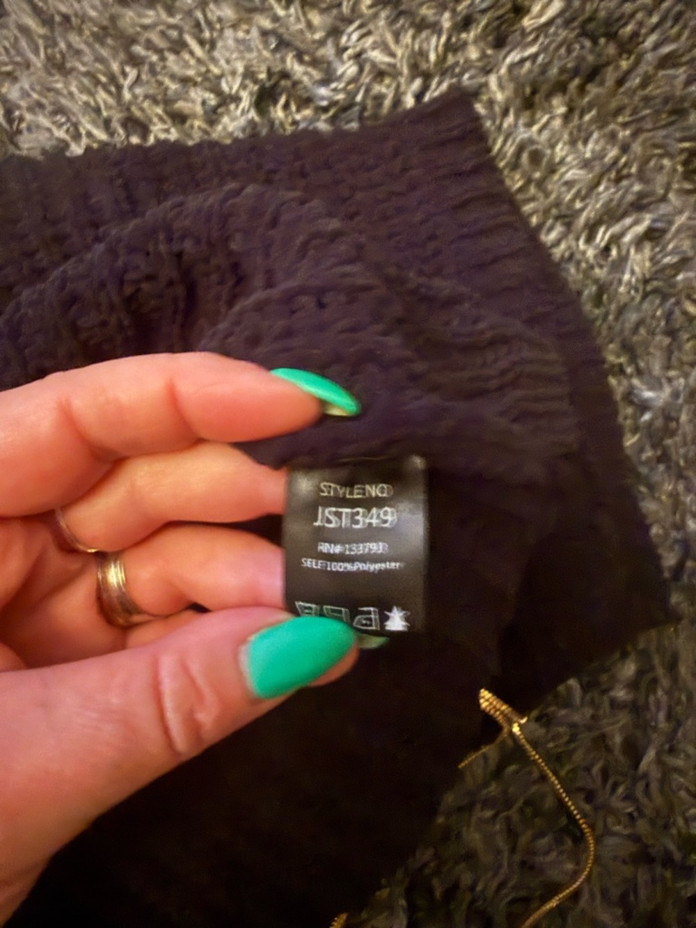 POL Black V-Neck Short Sleeve Pocket Sweater - Picture 4 of 4